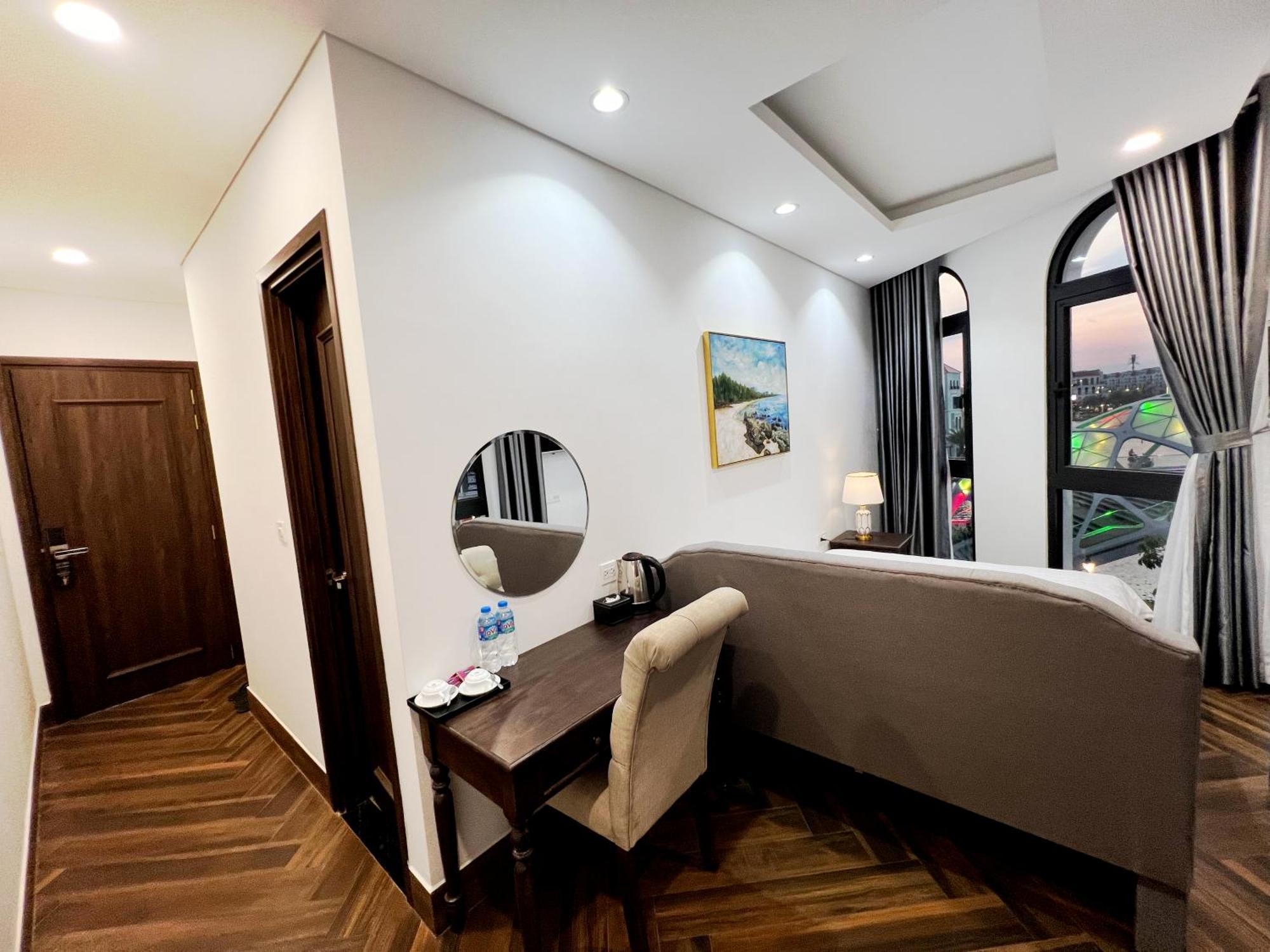 Legacy Hotel - Grand World Фукуок Екстер'єр фото